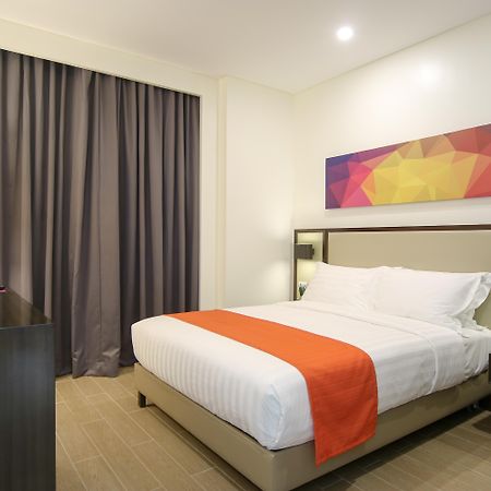 Hotel Lucky Chinatown Binondo Маніла Екстер'єр фото
